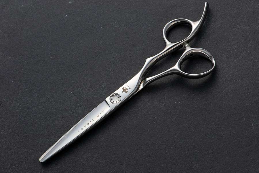 新商品 ▷ シザー ｜美容ハサミなら飛燕シザー (hien scissors)